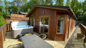 Belvedere Edge Lodge at Finlake Resort & Spa in Devon